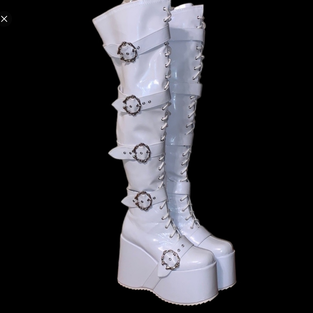 Ellie White Thigh-high Boots